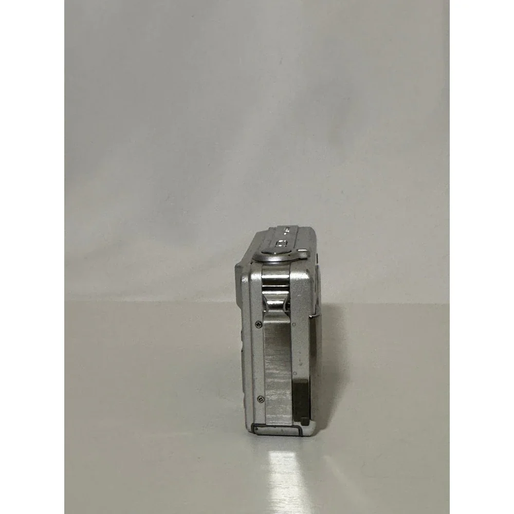 BenQ DC P500 digital camera For Parts Not Working